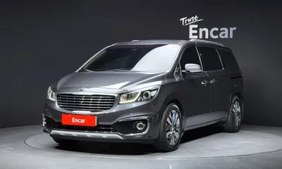 Kia Canival · 2017 год