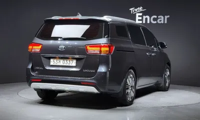 Kia Canival 2017, 148973 км, за 7796.5 USD