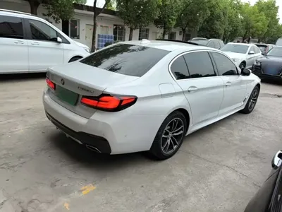 BMW 5 Series 2021, 93900 км, за 25293.8 USD - фото 7