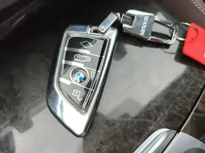 BMW 5 Series 2021, 93900 км, за 25293.8 USD - фото 9