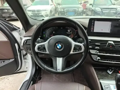 BMW 5 Series 2021, 93900 км, за 25293.8 USD - фото 11