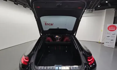 Porsche Panamera 2019, 83639 км, за 58804.09 USD - фото 20