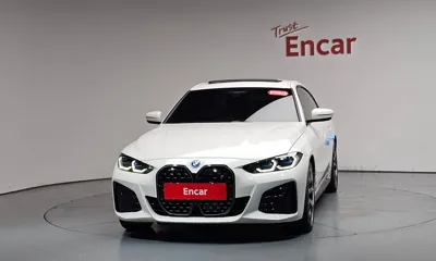 BMW i4 2023, 24766 км, за 34724.96 USD