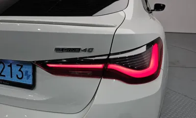 BMW i4 2023, 24766 км, за 34724.96 USD - фото 23