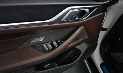 BMW i4 2023, 24766 км, за 34724.96 USD - фото 37