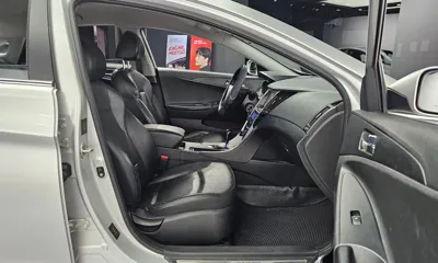 Hyundai Sonata 2010, 190480 км, за 1832.63 USD - фото 12