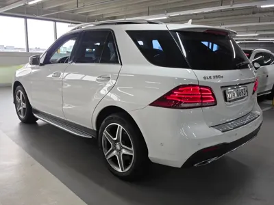 Mercedes-Benz GLE-Class 2016, 185855 км, за 10510.32 USD