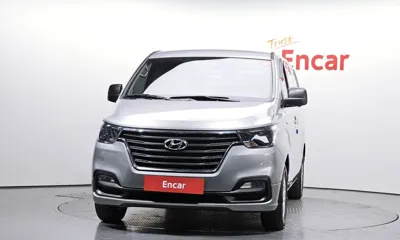 Hyundai Starex 2019, 106814 км, за 8395.03 USD