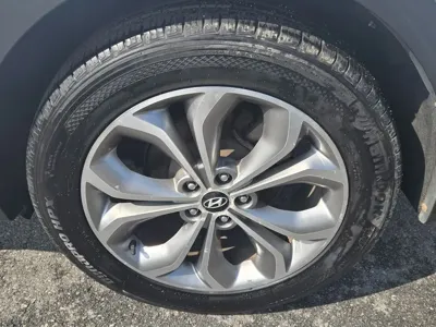 Hyundai Santafe 2014, 190000 км, за 4879.01 USD