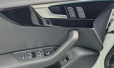 Audi A4 2021, 30476 км, за 15858.02 USD - фото 29