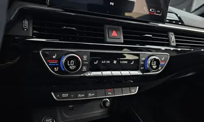 Audi A4 2021, 30476 км, за 15858.02 USD - фото 30