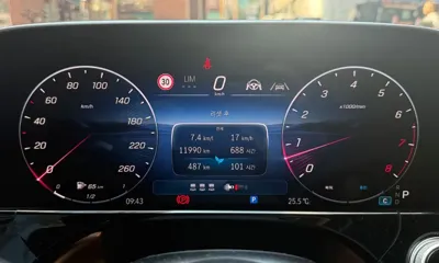 Mercedes-Benz E-Class 2025, 12072 км, за 53826.97 USD