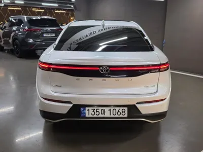 Toyota Crown 2023, 57812 км, за 27907.91 USD