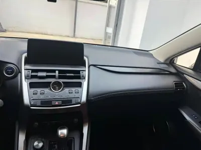 Lexus NX 2018, 122000 км, за 17627.67 USD - фото 13