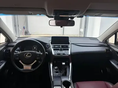 Lexus NX 2018, 122000 км, за 17627.67 USD - фото 16