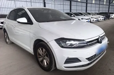 Volkswagen Polo 2023, 98200 км, за 9229 USD