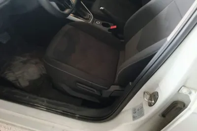 Volkswagen Polo 2023, 98200 км, за 9229 USD - фото 17