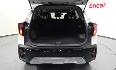 Kia Seltos 2026, 4338 км, за 16404.1 USD - фото 20