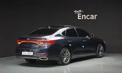 Hyundai Grandeur 2019, 75178 км, за 13137.15 USD