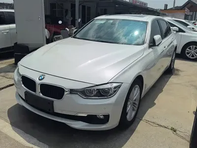 BMW 3 Series · 2017 год