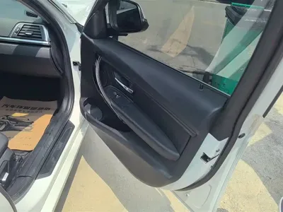 BMW 3 Series 2017, 141000 км, за 10432.41 USD - фото 8