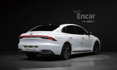 Hyundai Grandeur 2022, 108539 км, за 13653.67 USD