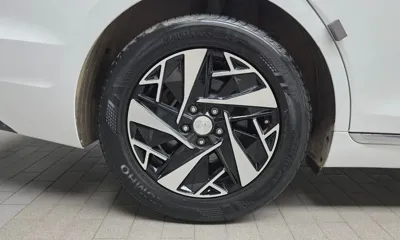 Hyundai Grandeur 2022, 108539 км, за 13653.67 USD