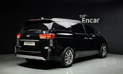 Kia Canival 2017, 135782 км, за 6494.18 USD