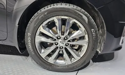 Kia Canival 2017, 135782 км, за 6494.18 USD
