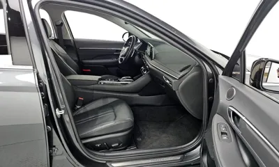 Hyundai Sonata 2022, 53106 км, за 13460.18 USD - фото 11