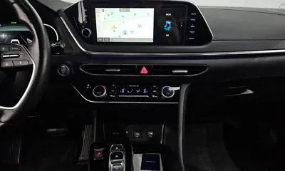 Hyundai Sonata 2022, 53106 км, за 13460.18 USD - фото 12