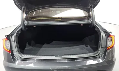 Hyundai Sonata 2022, 53106 км, за 13460.18 USD - фото 16