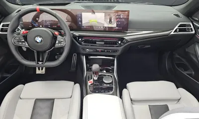 BMW M4 2025, 8739 км, за 84645.4 USD - фото 7
