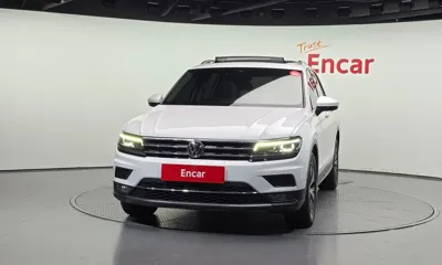 Volkswagen Tiguan 2020, 54270 км, за 15754.23 USD
