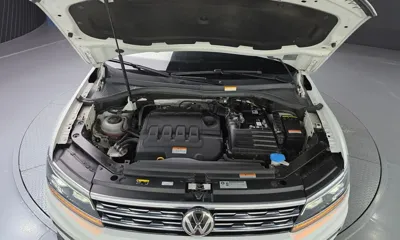 Volkswagen Tiguan 2020, 54270 км, за 15754.23 USD - фото 6