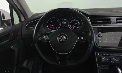 Volkswagen Tiguan 2020, 54270 км, за 15754.23 USD - фото 13