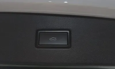 Volkswagen Tiguan 2020, 54270 км, за 15754.23 USD - фото 34