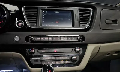 Kia Canival 2015, 117841 км, за 6693.38 USD - фото 14