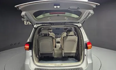 Kia Canival 2015, 117841 км, за 6693.38 USD - фото 20