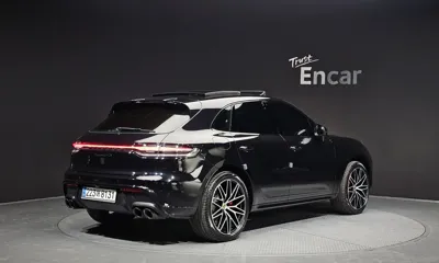 Porsche Macan 2024, 62109 км, за 58421.95 USD