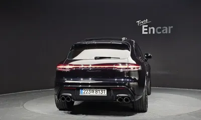 Porsche Macan 2024, 62109 км, за 58421.95 USD