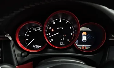 Porsche Macan 2024, 62109 км, за 58421.95 USD - фото 8