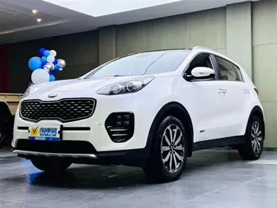 Kia KX5 · 2017 год