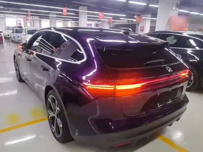 Nio ET5T 2025, 15300 км, за 28118.94 USD