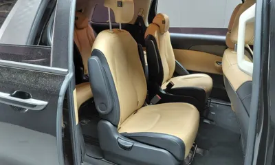 Kia Canival 2023, 70254 км, за 14310.1 USD - фото 11