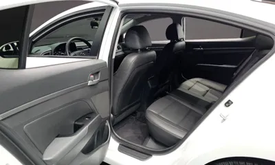 Hyundai Avante 2017, 69748 км, за 6695.7 USD - фото 18