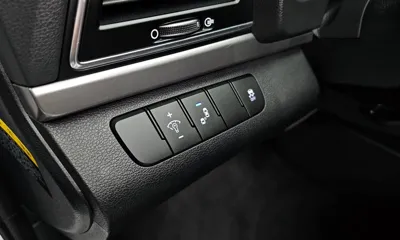 Hyundai Avante 2017, 69748 км, за 6695.7 USD - фото 20