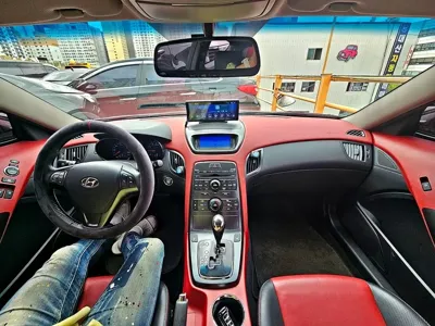Hyundai Genesis 2011, 88312 км, за 2814.57 USD - фото 7