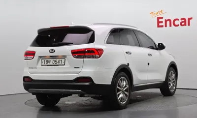 Kia Sorento 2017, 116422 км, за 8190.86 USD