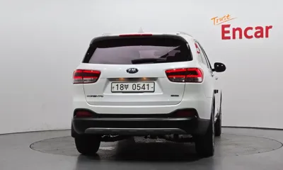 Kia Sorento 2017, 116422 км, за 8190.86 USD